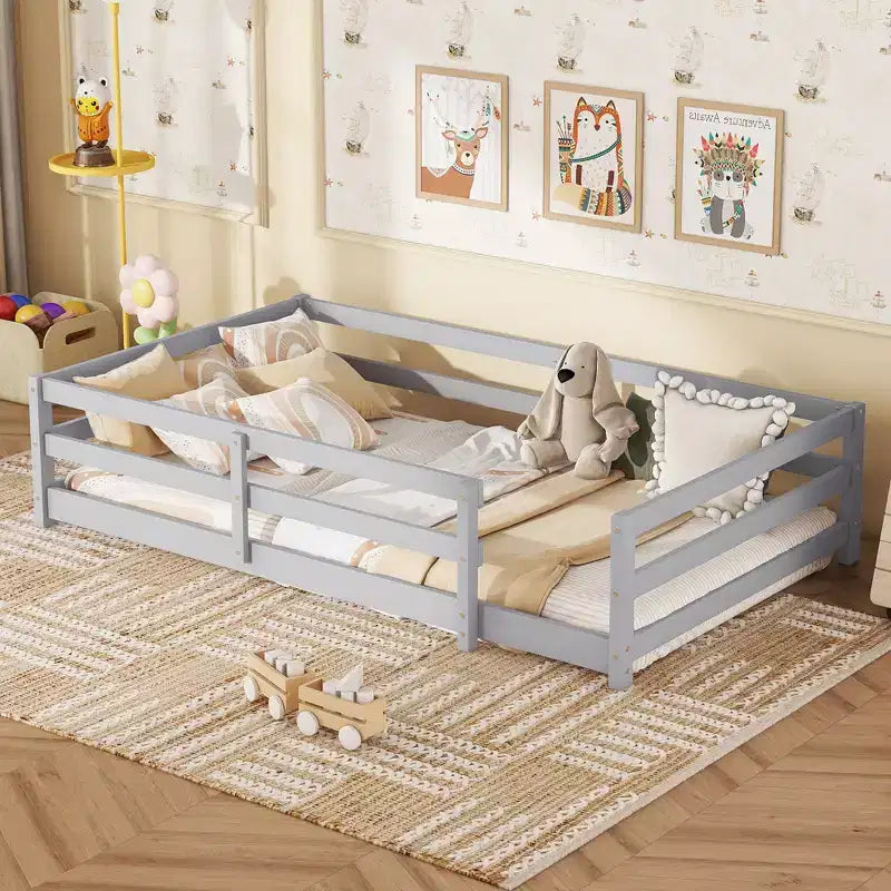 Cadre de lit Okak pour lit simple/double, lit pour tout-petit moderne à profil bas avec barrières de sécurité, cadre en bois massif pour chambre d'enfant