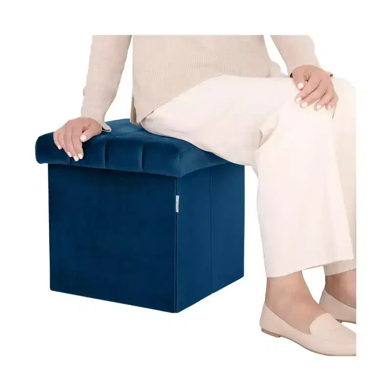 Ottoman de rangement d'appoint capitonné en velours bleu