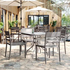 Lot de 2 chaises de patio empilables Bridgeport pour l'intérieur et l'extérieur avec dossier à lattes, chaise commerciale en résine toutes saisons