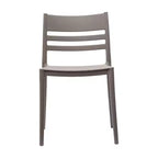 Lot de 2 chaises de patio empilables Bridgeport pour l'intérieur et l'extérieur avec dossier à lattes, chaise commerciale en résine toutes saisons