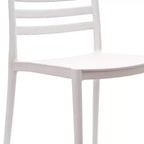 Lot de 2 chaises de patio empilables Bridgeport pour l'intérieur et l'extérieur avec dossier à lattes, chaise commerciale en résine toutes saisons